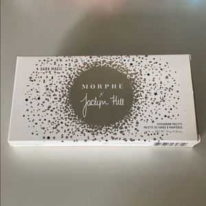 Morphe X Jaclyn Hill (Dark Magic) eyeshadow pallet